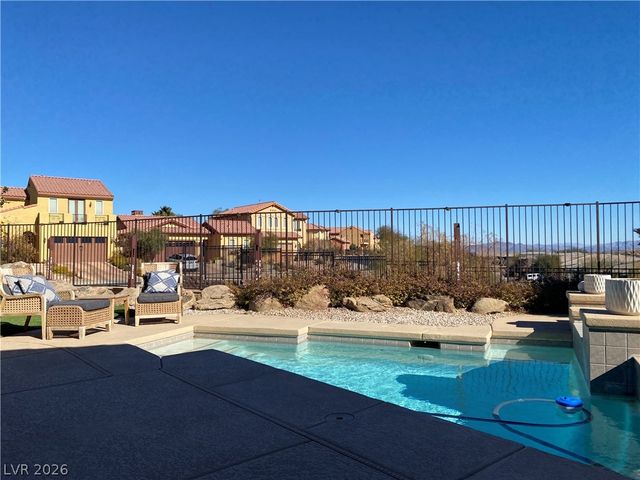 24 Cerchio Centrale, Henderson, NV 89011