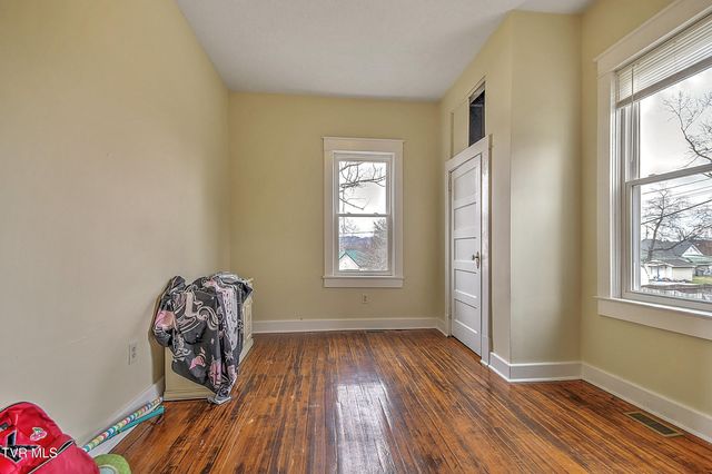 1401 Windsor Avenue, Bristol, TN 37620