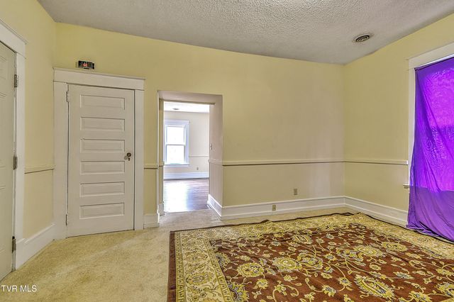 1401 Windsor Avenue, Bristol, TN 37620