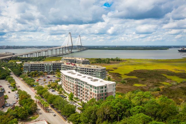 155 Wingo Way 467, Mount Pleasant, SC 29464