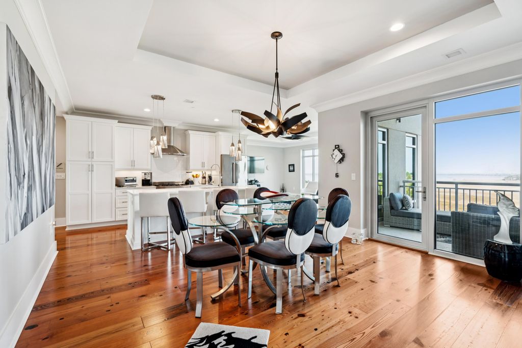 155 Wingo Way 467, Mount Pleasant, SC 29464