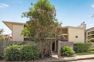 1881 Bering Drive 83, Houston, TX 77057