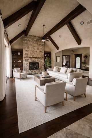 165 Abby Gail Dr., Longview, TX 75605