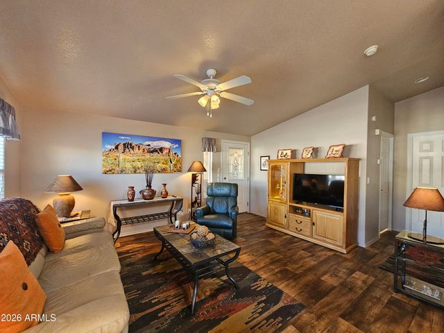 650 N Hawes Road 4625, Mesa, AZ 85207