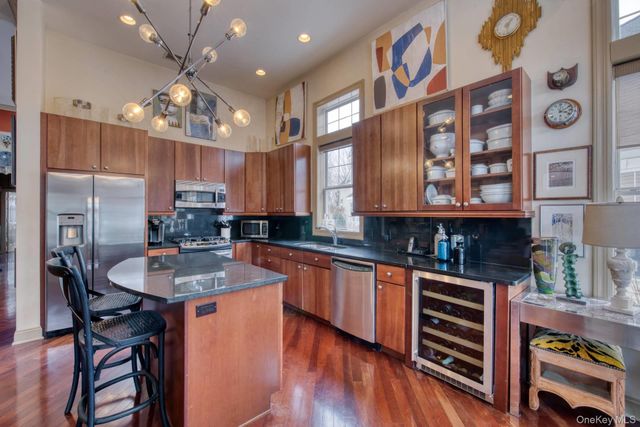 135 Chopin Place, Eastport, NY 11941