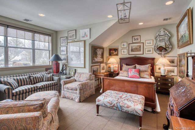 135 Chopin Place, Eastport, NY 11941