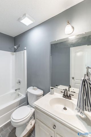 3742 Elkwood Section Road, Toney, AL 35773