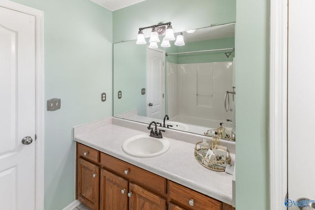 3742 Elkwood Section Road, Toney, AL 35773