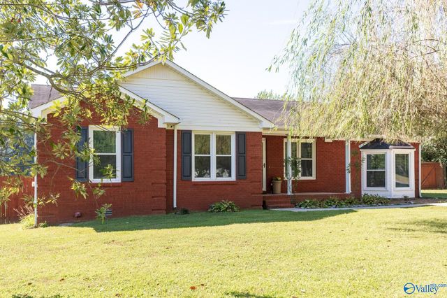 3742 Elkwood Section Road, Toney, AL 35773