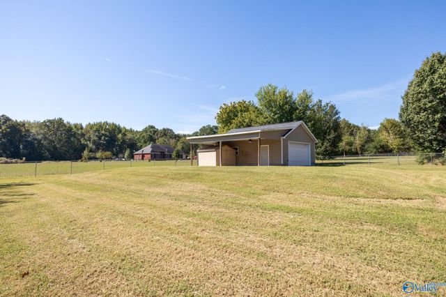 3742 Elkwood Section Road, Toney, AL 35773