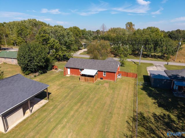 3742 Elkwood Section Road, Toney, AL 35773