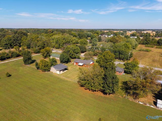 3742 Elkwood Section Road, Toney, AL 35773