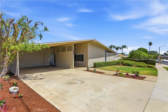 625 Lancer, Corona, CA 92879