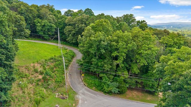 240 Timber Ridge Drive, Kimball, TN 37347