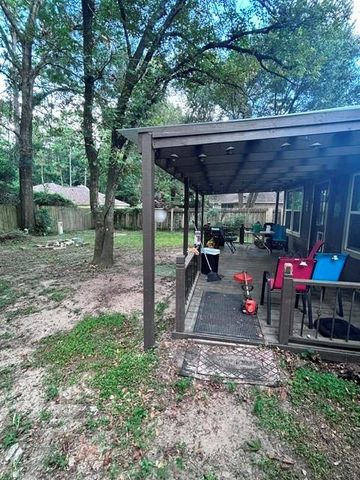 600 Spruce Dr, Conroe, TX 77302