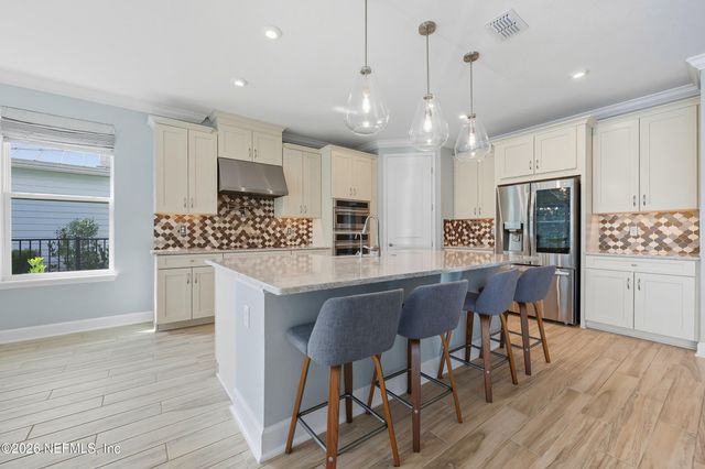 494 MARQUESA Circle, St. Johns, FL 32259