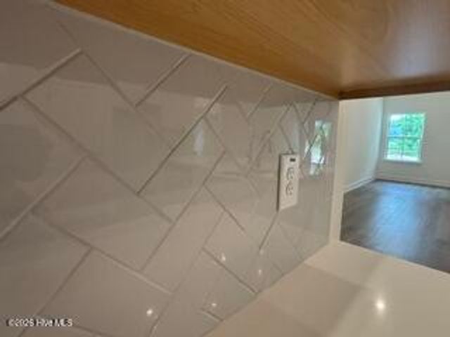 322 Eastwood Drive, Wallace, NC 28466