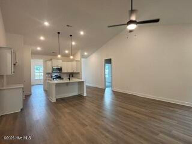 322 Eastwood Drive, Wallace, NC 28466