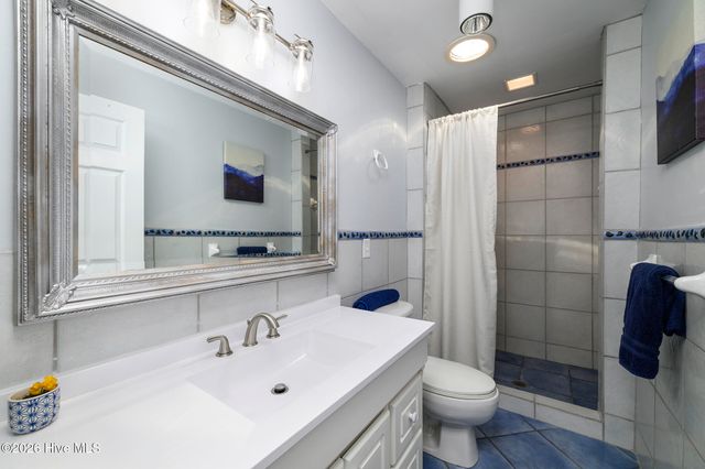 321 Riverside Drive, New Bern, NC 28560