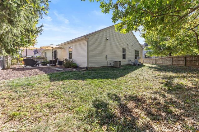 11338 Emmanuel Court, Fishers, IN 46038