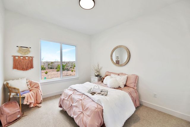 3243 N Bedford St, Wichita, KS 67226