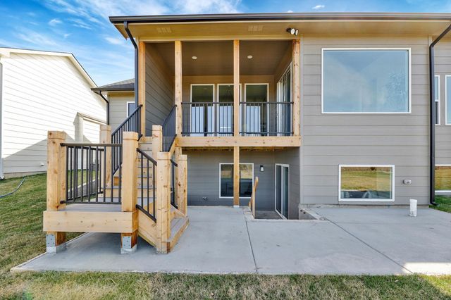 3243 N Bedford St, Wichita, KS 67226