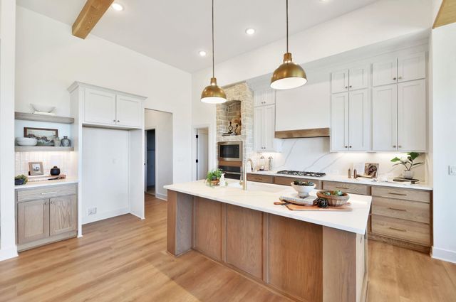 3243 N Bedford St, Wichita, KS 67226