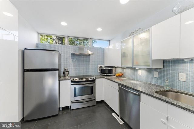 1378 4TH ST SW, Washington, DC 20024