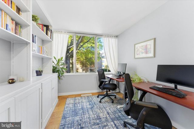 1378 4TH ST SW, Washington, DC 20024