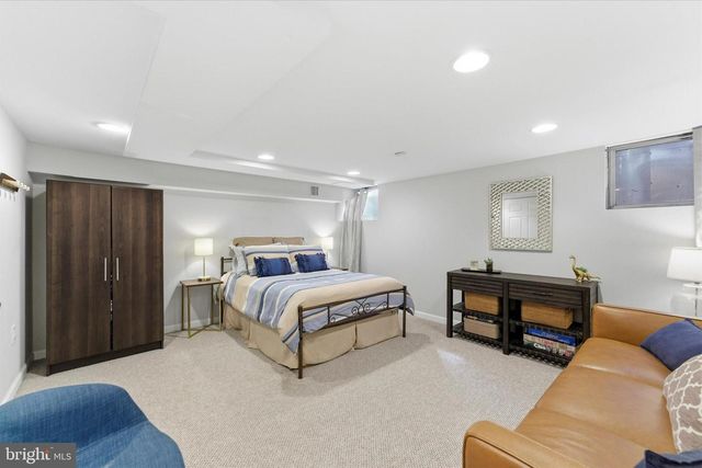 1378 4TH ST SW, Washington, DC 20024