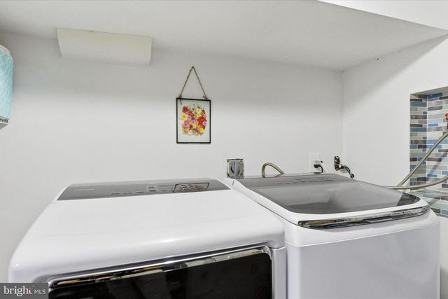 1378 4TH ST SW, Washington, DC 20024