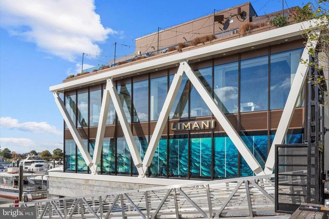 1378 4TH ST SW, Washington, DC 20024