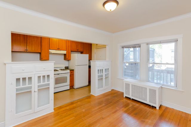 5104 W 18th Street 1M, Cicero, IL 60804