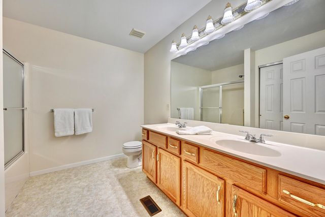 2736 Coachlight Lane, Burlington, KY 41005