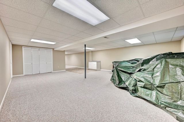 2736 Coachlight Lane, Burlington, KY 41005