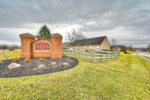 2736 Coachlight Lane, Burlington, KY 41005