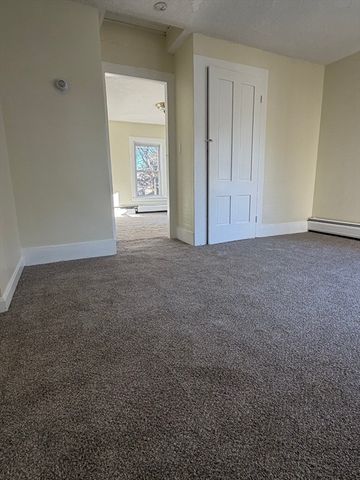 119-121 Elm Street 5, Amesbury, MA 01913