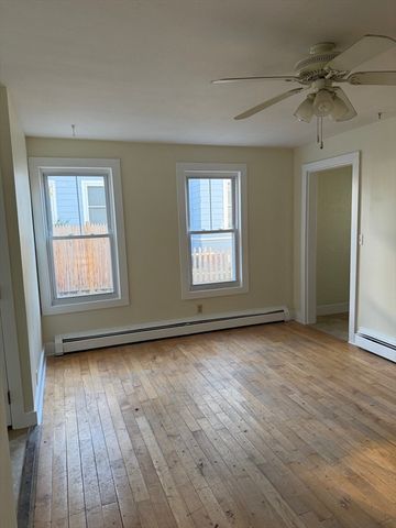 119-121 Elm Street 5, Amesbury, MA 01913