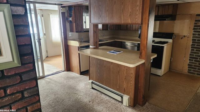 710 Ruskin Avenue, Algonac, MI 48001