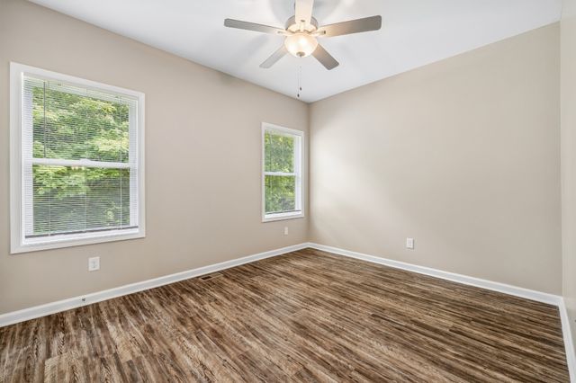 539 9th St, Clarksville, TN 37040