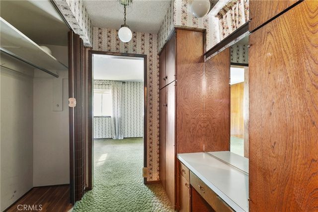 1501 La Loma, North Tustin, CA 92705