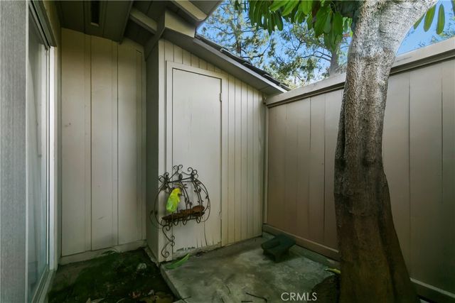 1501 La Loma, North Tustin, CA 92705