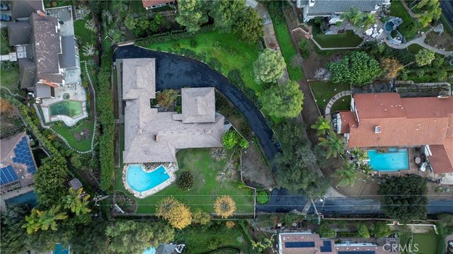 1501 La Loma, North Tustin, CA 92705