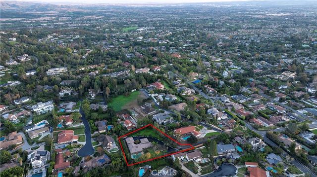 1501 La Loma, North Tustin, CA 92705