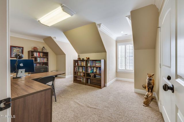 1221 Sussex Drive, Kingsport, TN 37660