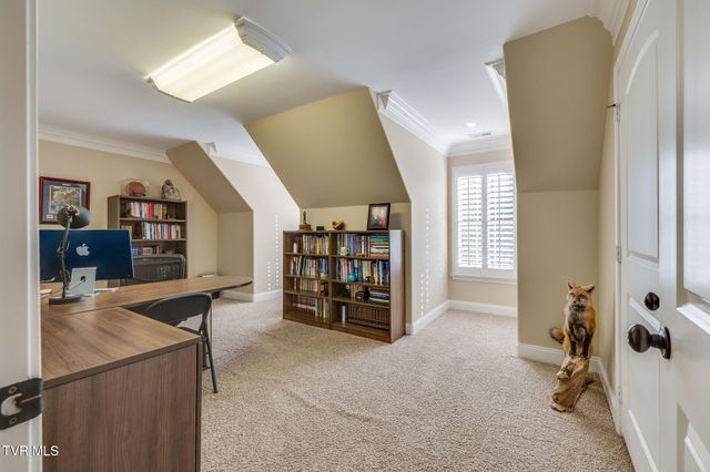 1221 Sussex Drive, Kingsport, TN 37660