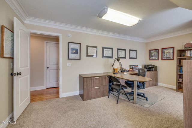 1221 Sussex Drive, Kingsport, TN 37660
