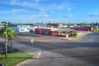 130 E Goodnight Ave E, Aransas Pass, TX 78336