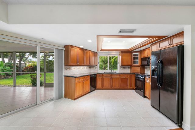 2940 NW 87TH Terrace, Coral Springs, FL 33065