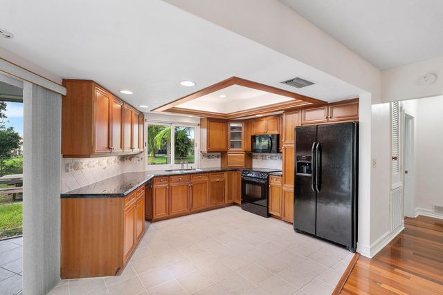 2940 NW 87TH Terrace, Coral Springs, FL 33065